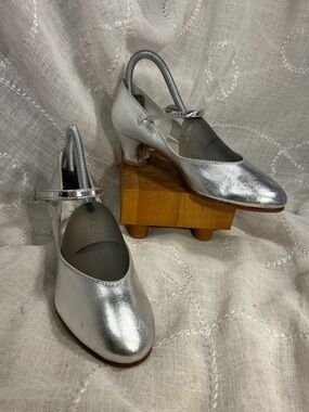 Dancing Fair leather dancing almost NEW wonderful shoes